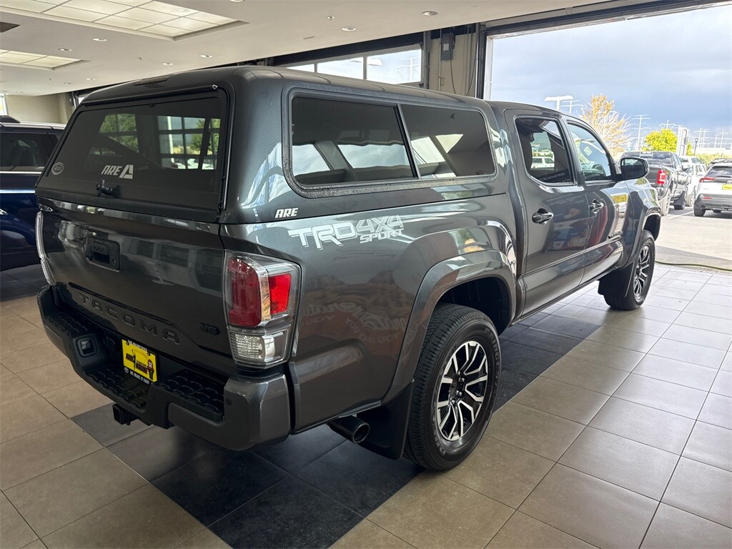 2020 Toyota Tacoma TRD Sport V6 photo 4