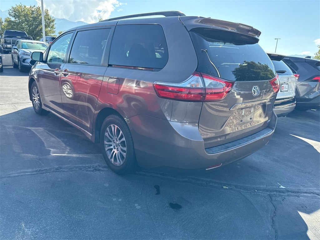 Used 2020 Toyota Sienna XLE 8 Passenger Van