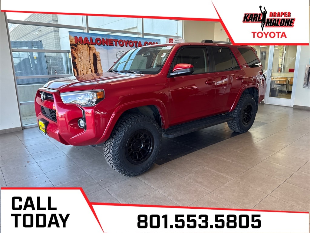 2024 Toyota 4Runner SR5's photo
