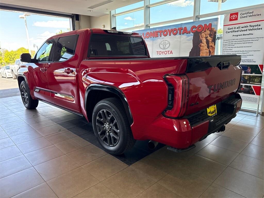 2022 Toyota Tundra Platinum CrewMax photo 2