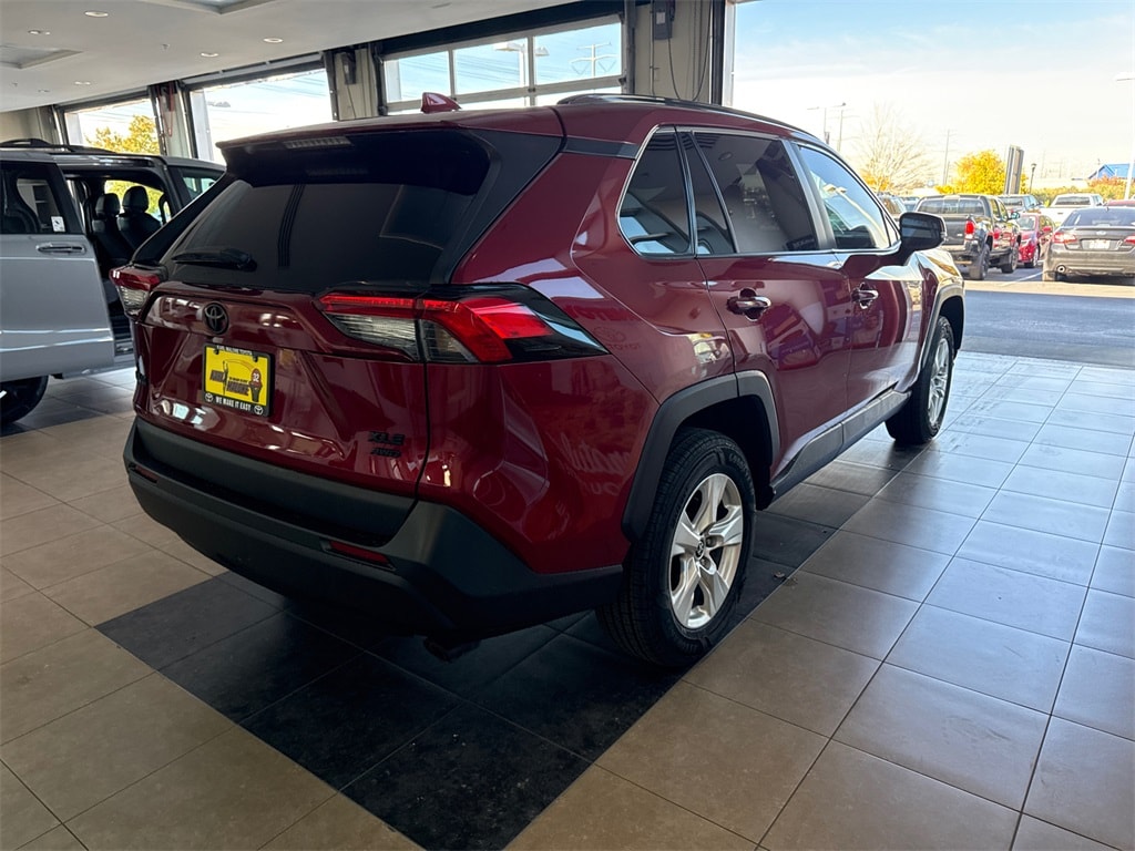 Used 2021 Toyota RAV4 XLE SUV