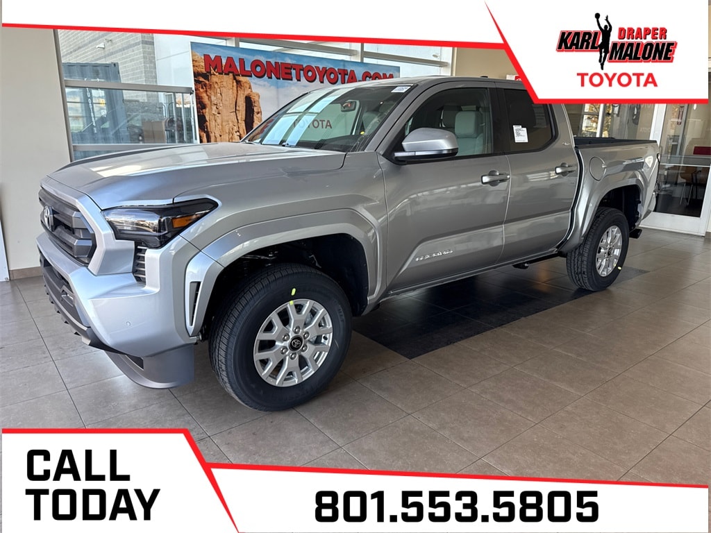 2025 Toyota Tacoma SR5's photo