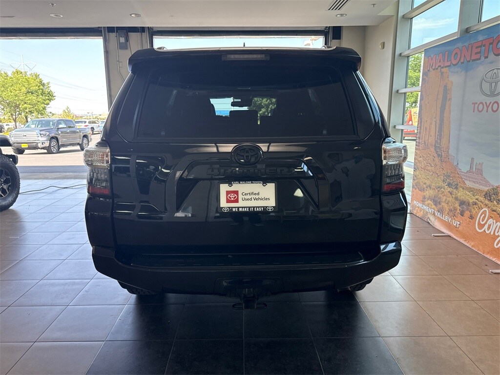 2023 Toyota 4Runner SR5 Premium photo 3
