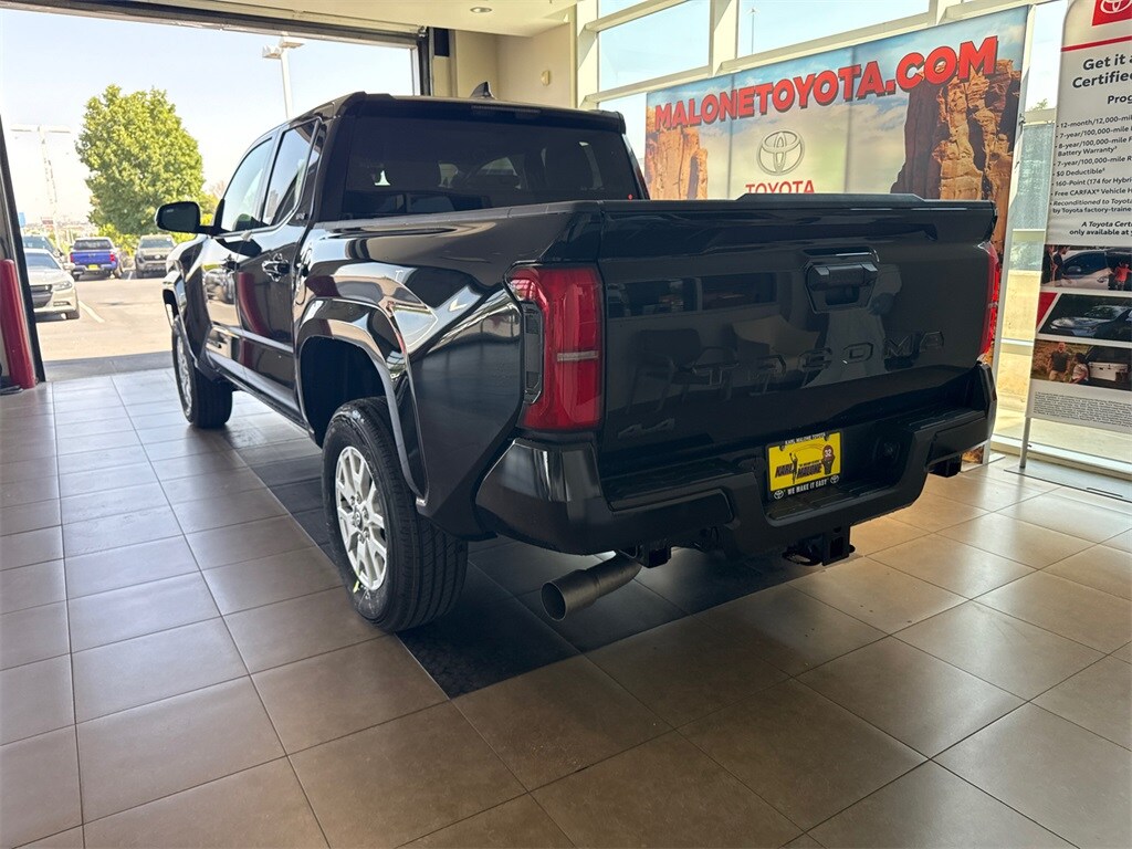 2025 Toyota Tacoma SR5 photo 2