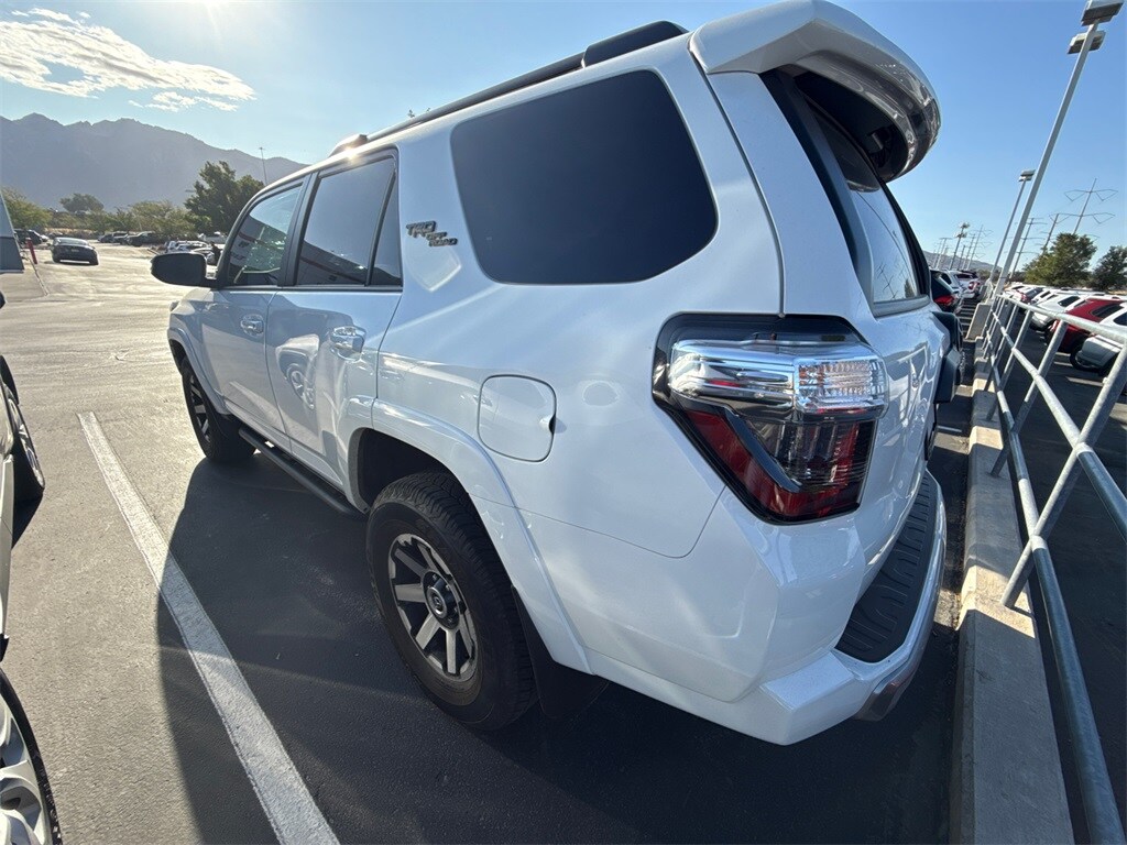 2023 Toyota 4Runner TRD Off-Road Premium photo 2