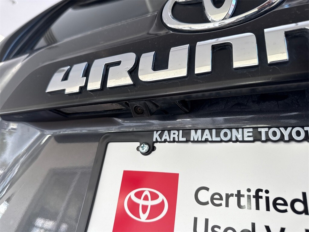2022 Toyota 4Runner TRD Off-Road photo 4