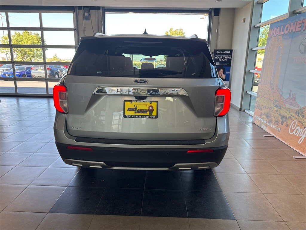2024 Ford Explorer XLT photo 3