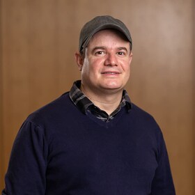 Staff member Alex Daux from 59c84886cf7e