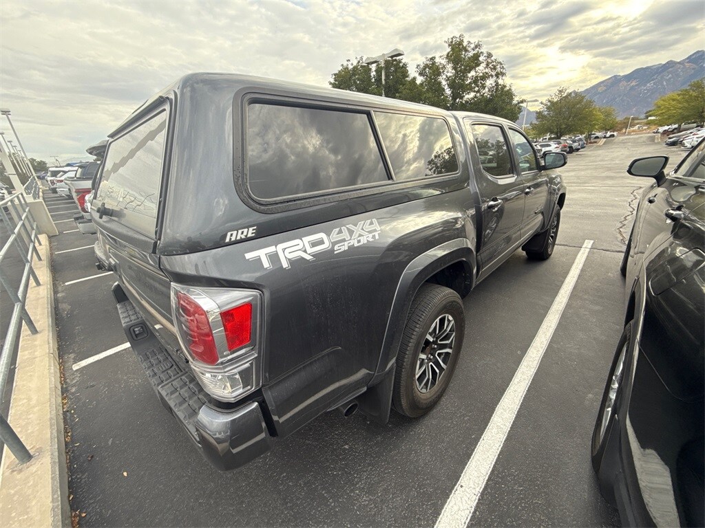 2020 Toyota Tacoma TRD Sport V6 photo 2