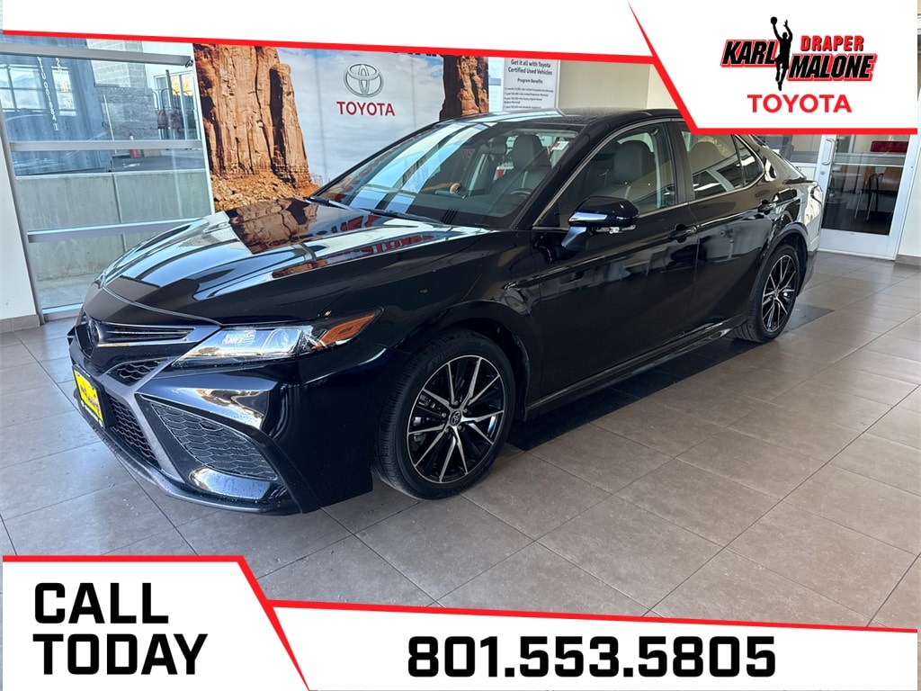 Used 2024 Toyota Camry SE Sedan