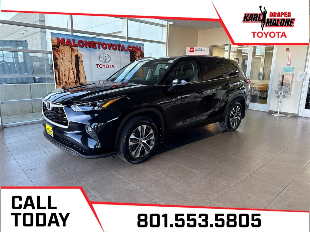 Used 2022 Toyota Highlander XLE SUV