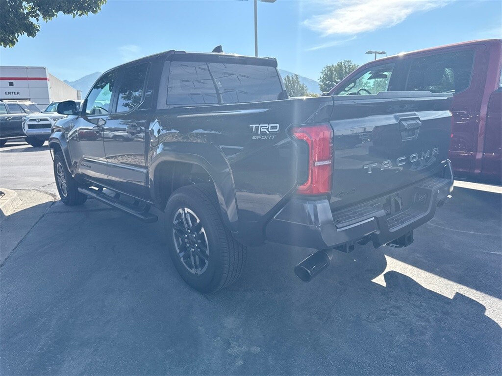 2025 Toyota Tacoma TRD Sport photo 2