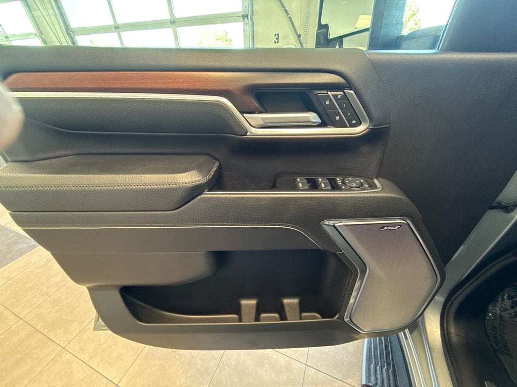 2025 GMC Sierra 3500HD Denali - Photo 8