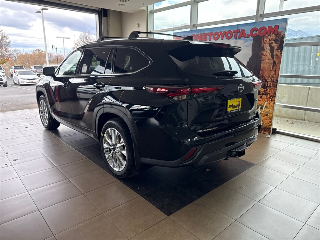 New 2026 Toyota Highlander Limited SUV