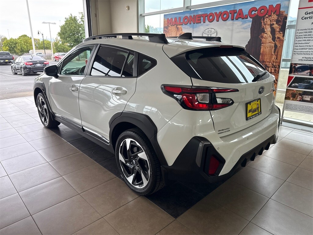 2024 Subaru Crosstrek Limited photo 2