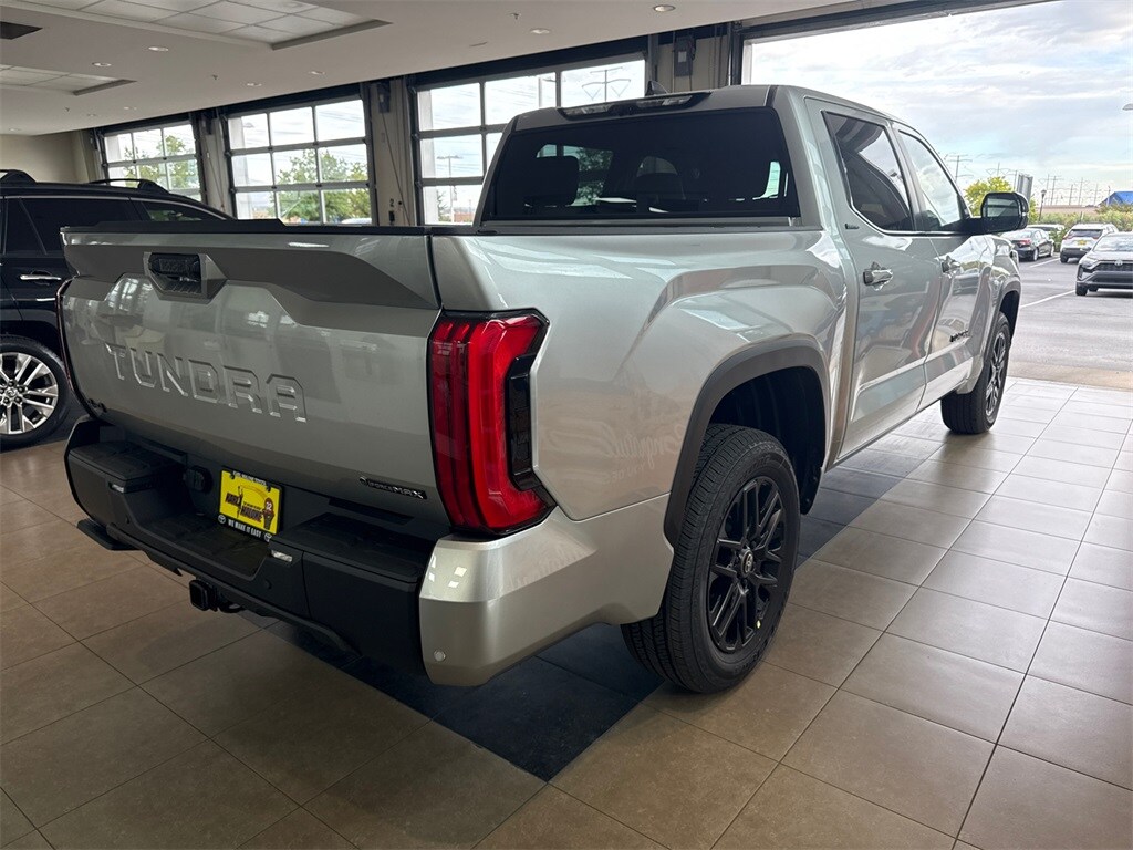 2026 Toyota Tundra Limited photo 3