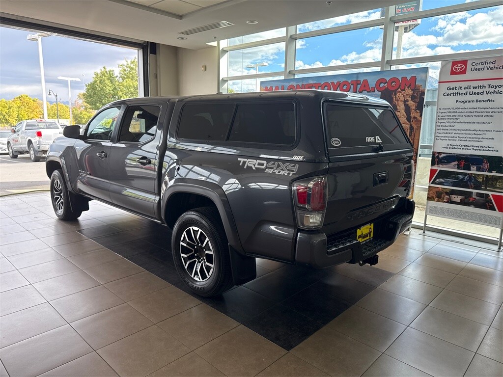 2020 Toyota Tacoma TRD Sport V6 photo 2