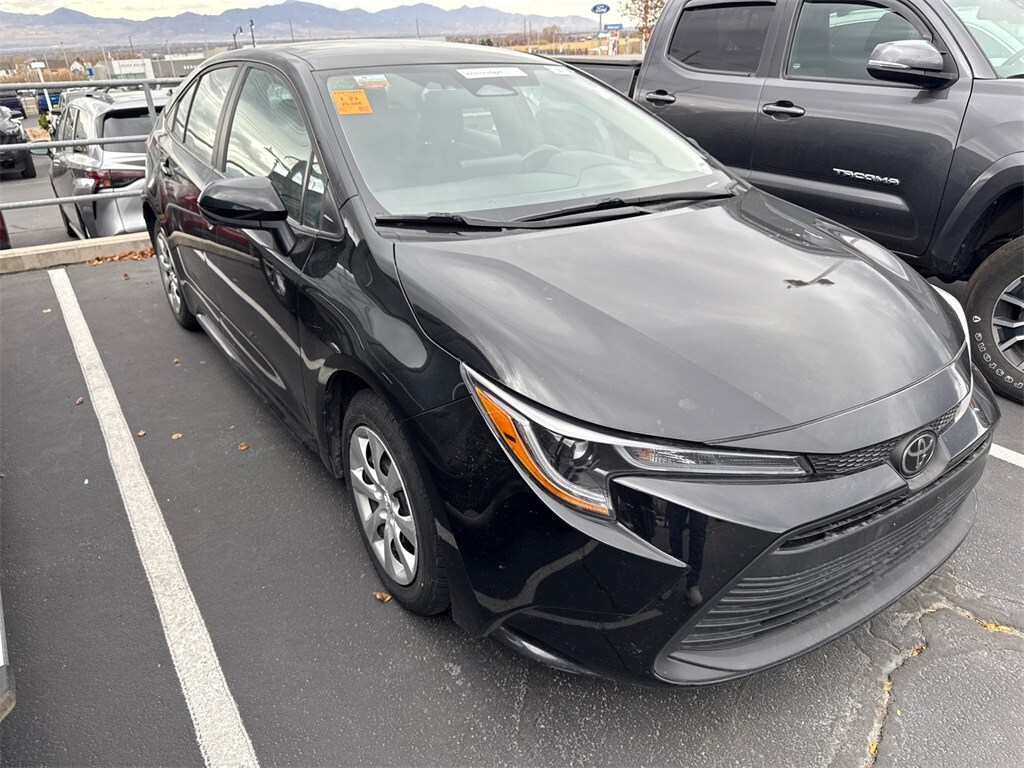 2024 Toyota Corolla LE photo 4