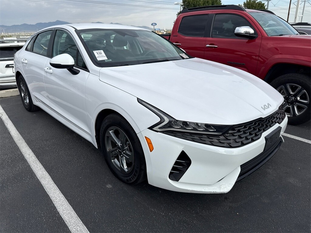 2022 Kia K5 LXS photo 4