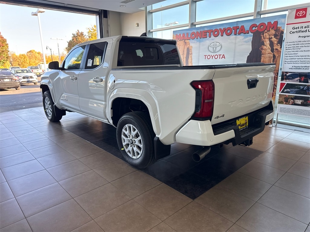 New 2025 Toyota Tacoma SR5 Truck Double Cab