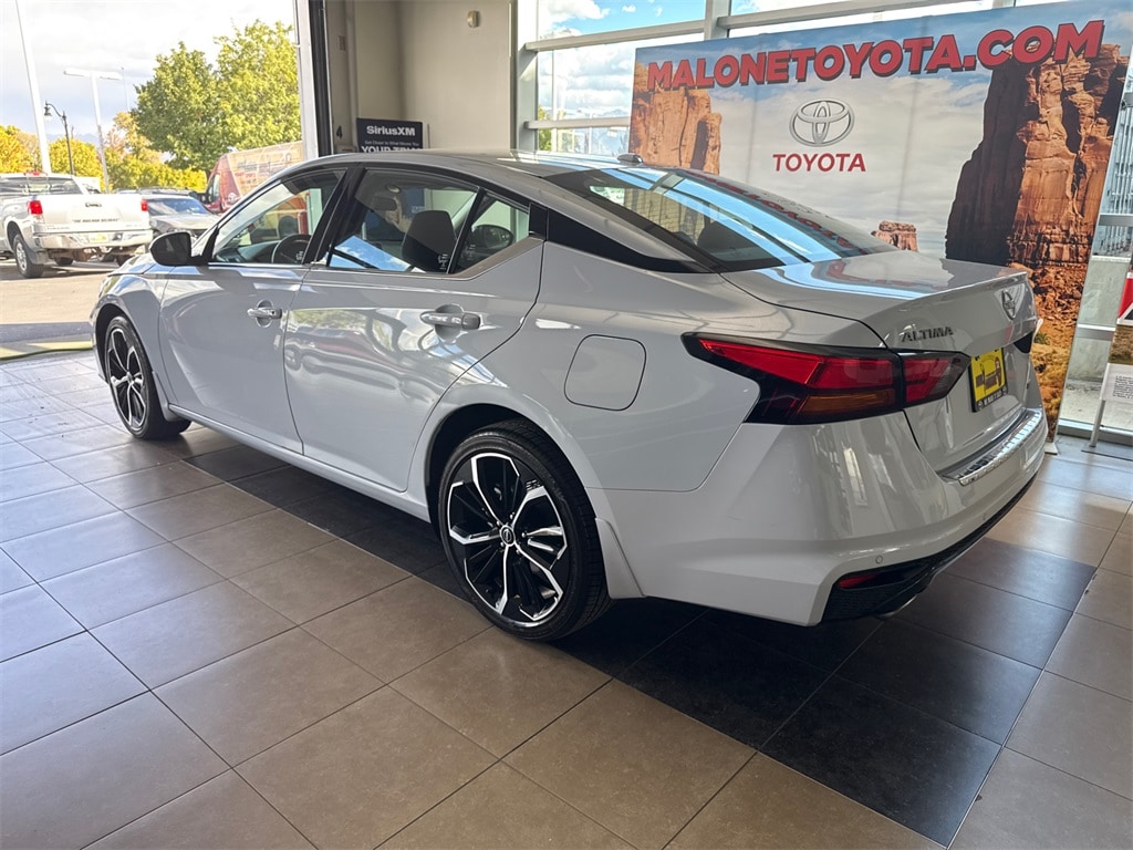 Used 2023 Nissan Altima 2.5 SR Sedan