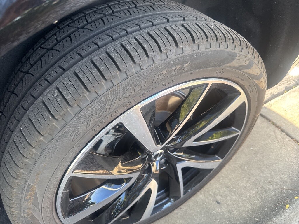 2024 Volvo XC90 Plus photo 2