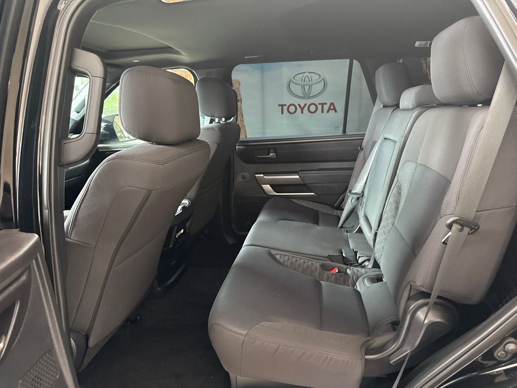 2025 Toyota Sequoia SR5 - Photo 19