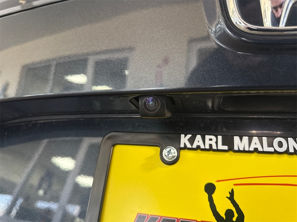 Used 2019 Honda Insight Touring Sedan