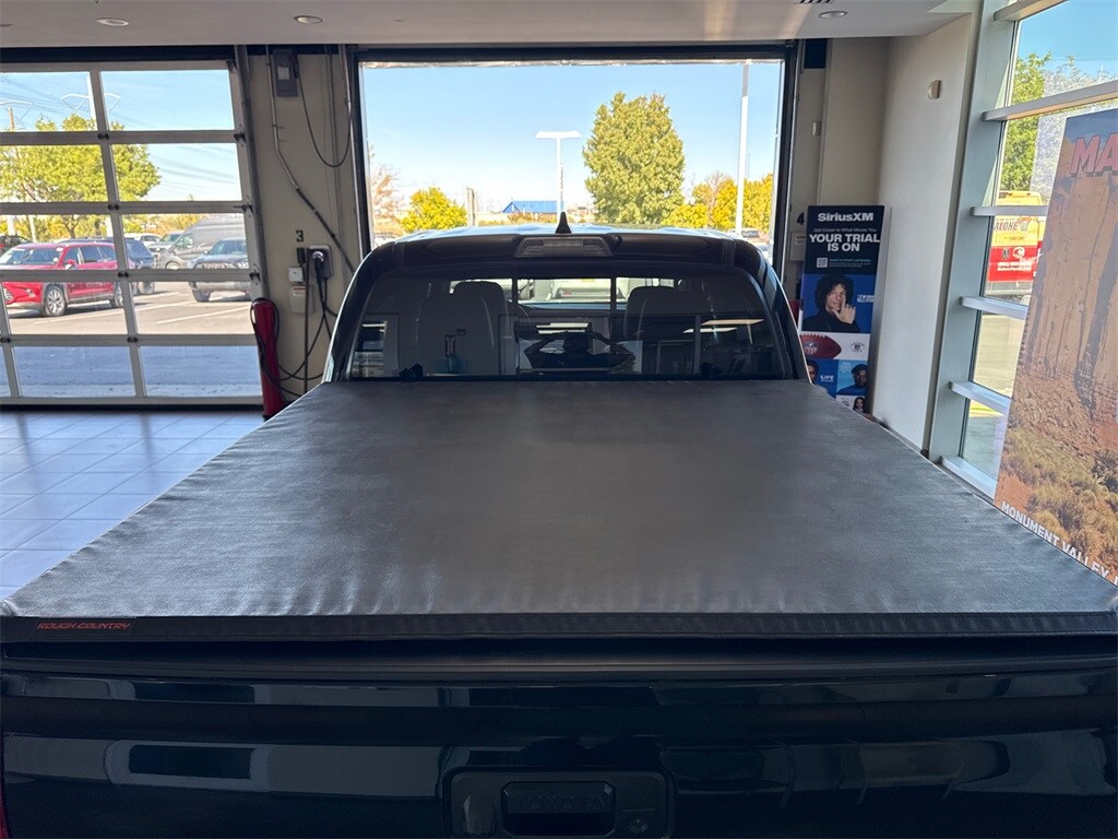 2022 Toyota Tacoma SR5 V6 photo 4