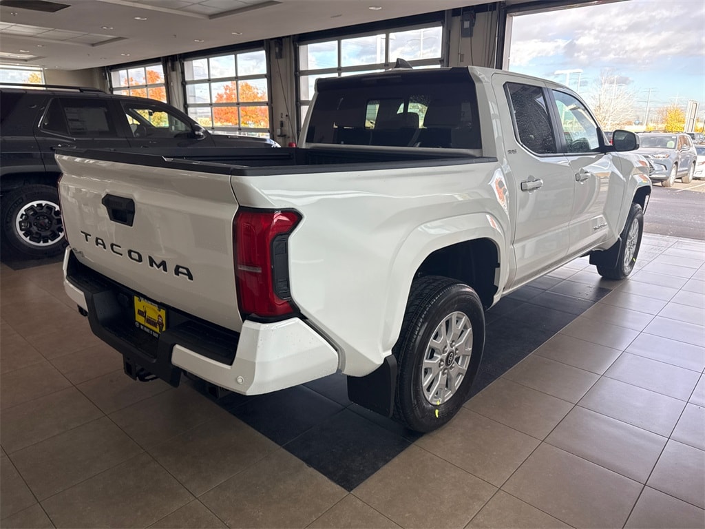New 2025 Toyota Tacoma SR5 Truck Double Cab