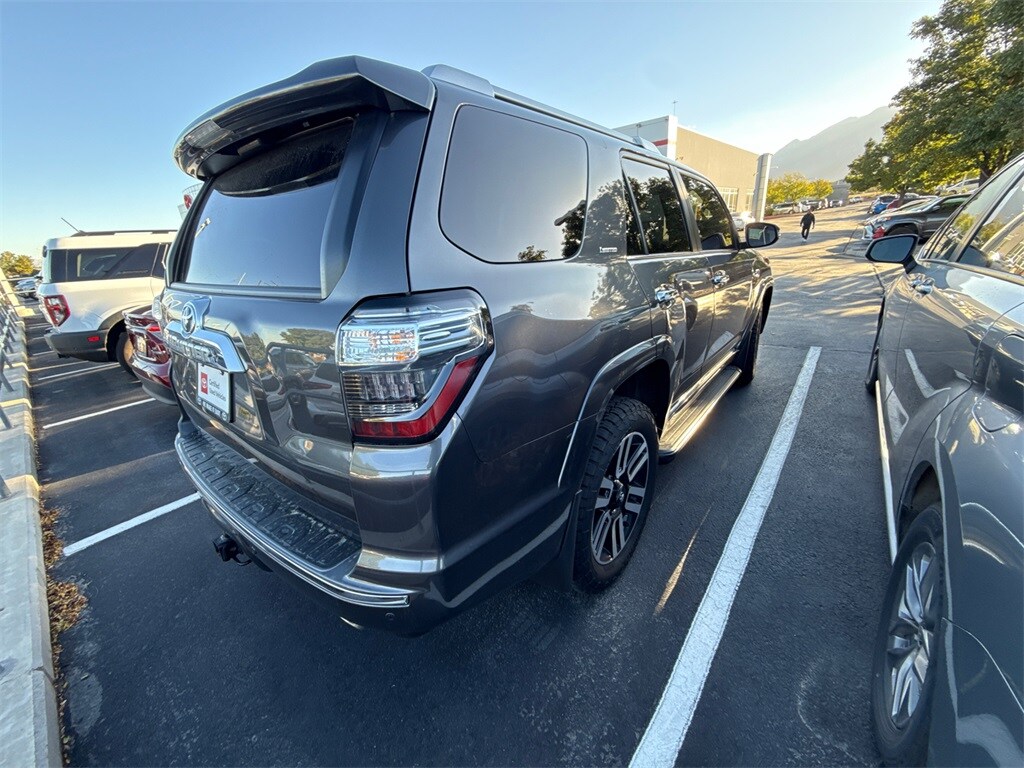 2023 Toyota 4Runner Limited photo 3