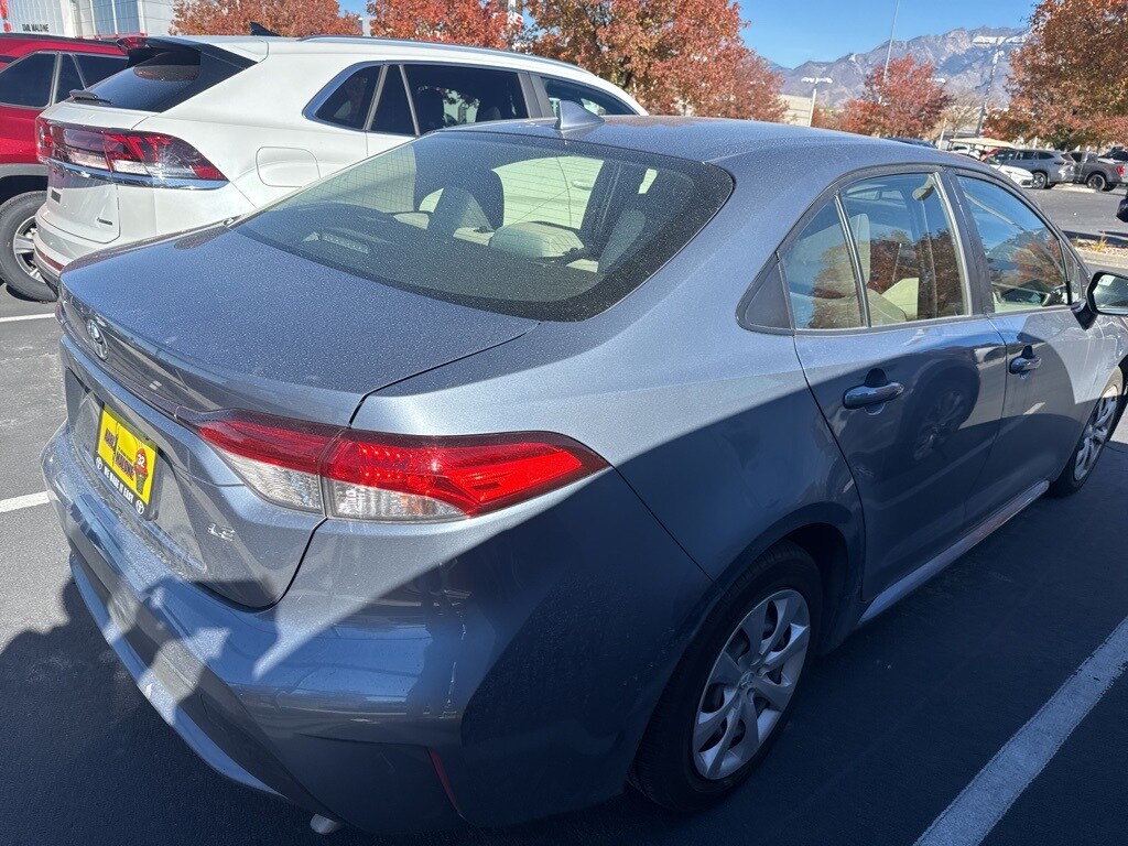2020 Toyota Corolla LE photo 4