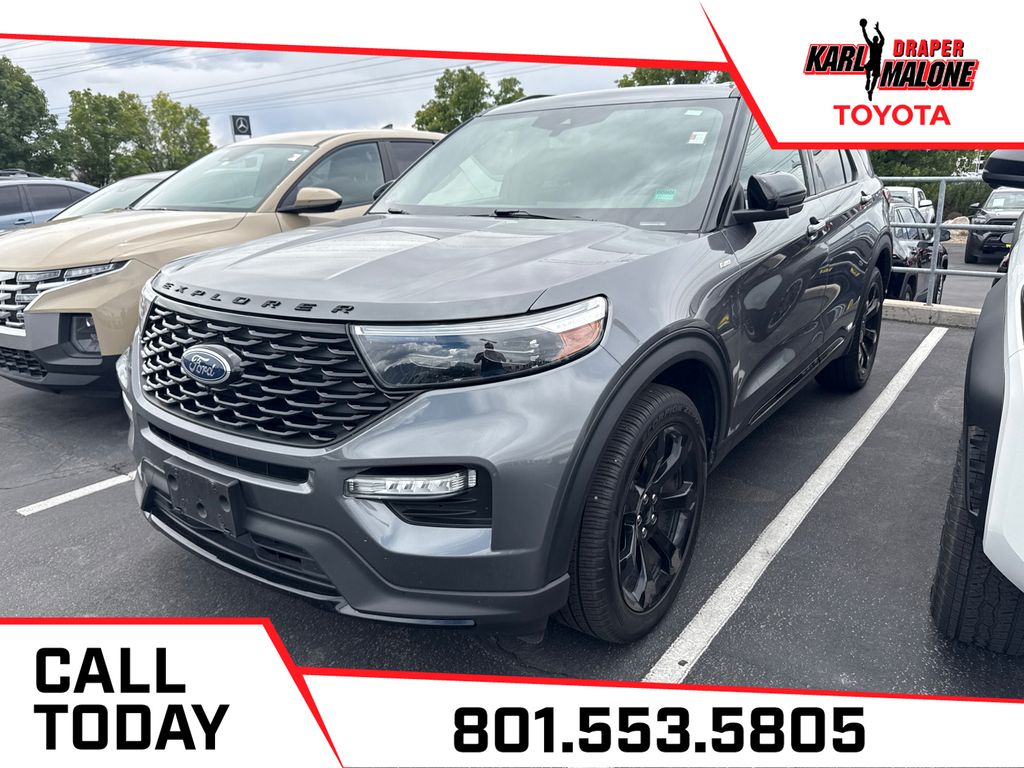 2023 Ford Explorer ST-LINE 4WD's photo