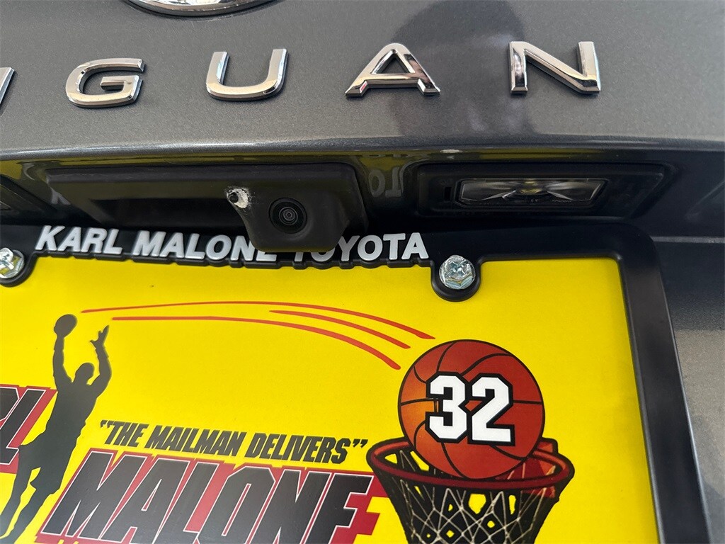 2024 Volkswagen Tiguan Wolfsburg Edition photo 4