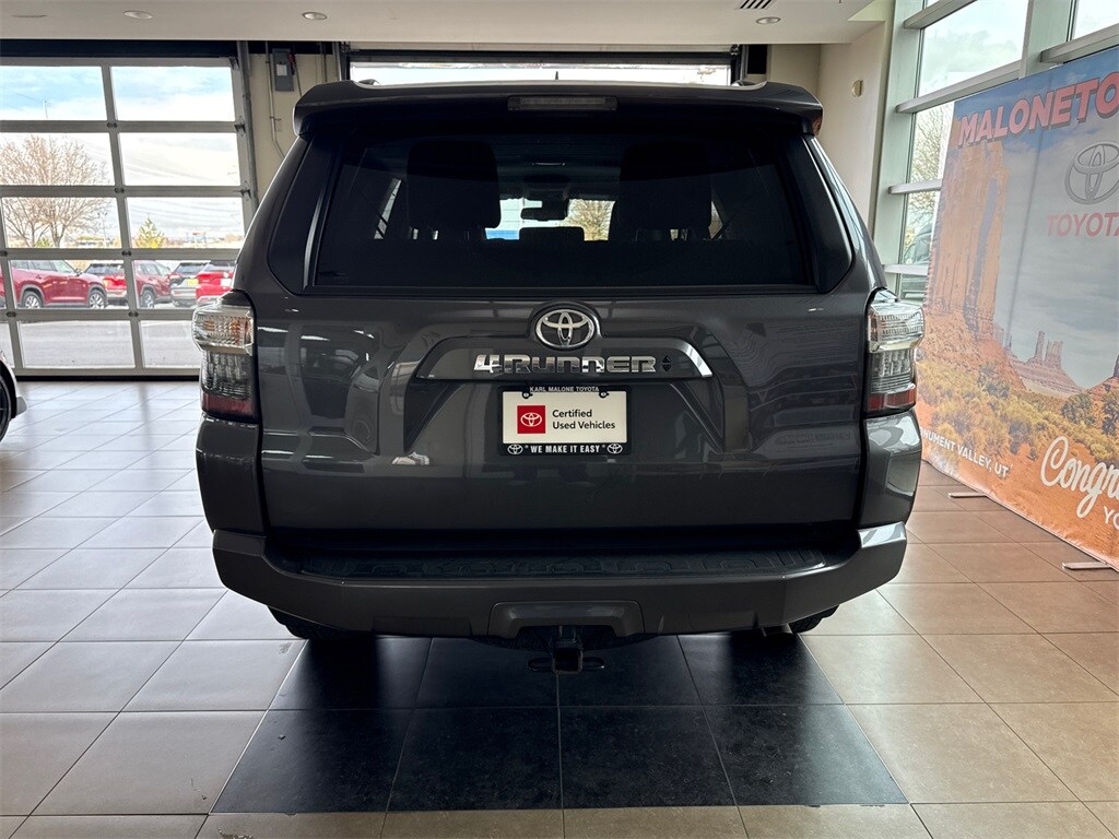 2023 Toyota 4Runner SR5 Premium photo 3
