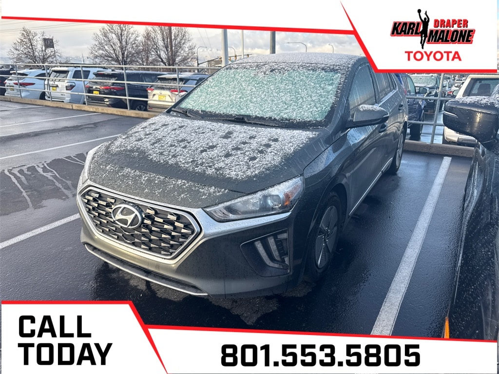 2021 Hyundai IONIQ SE's photo