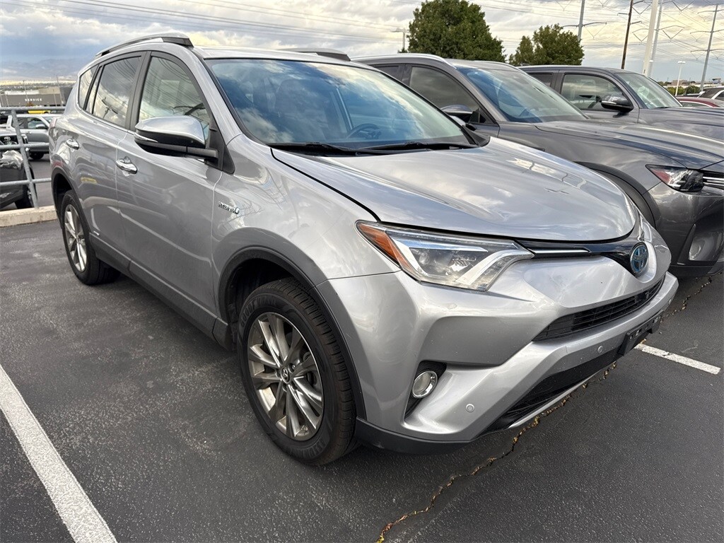 2018 Toyota RAV4 Hybrid Limited photo 4