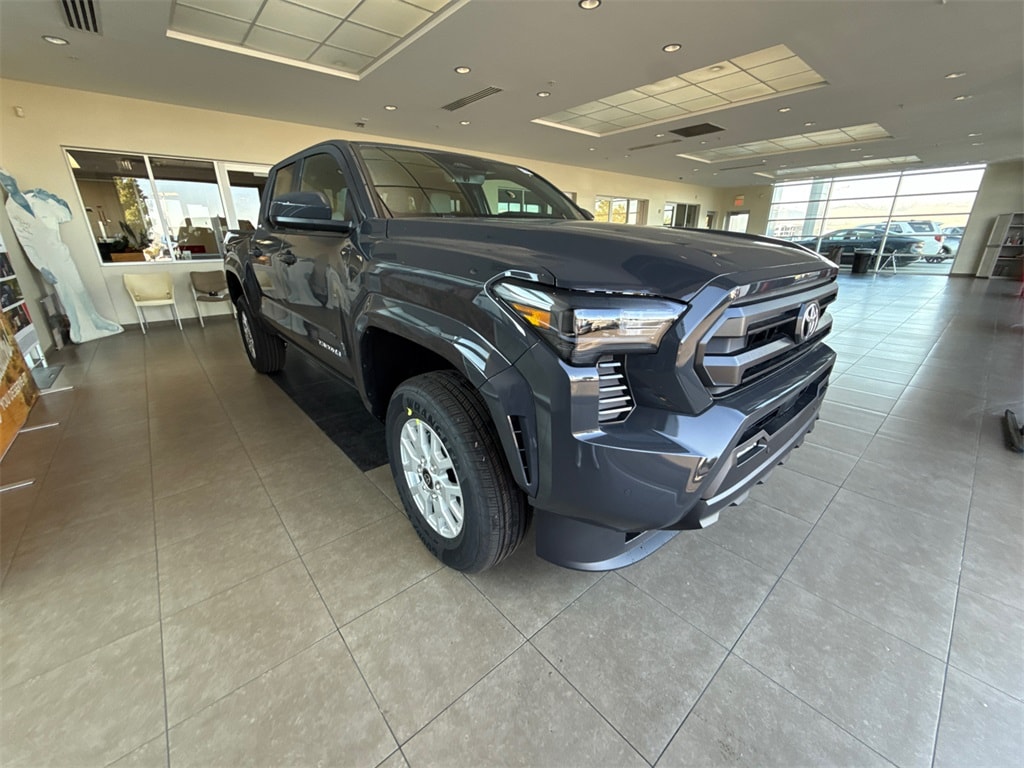 New 2025 Toyota Tacoma SR5 Truck Double Cab