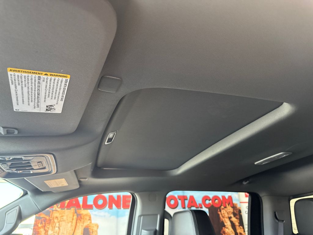 2025 GMC Sierra 3500HD Denali - Photo 14
