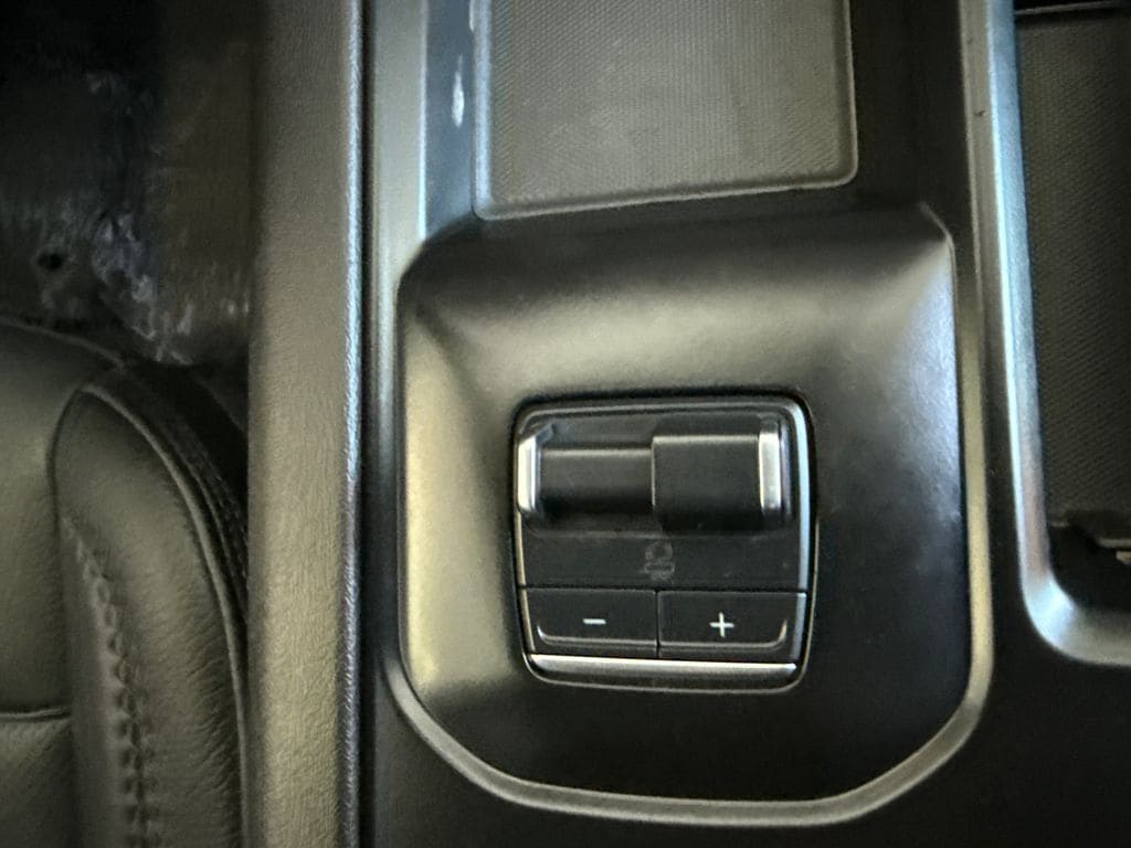 2025 GMC Sierra 3500HD Denali - Photo 26