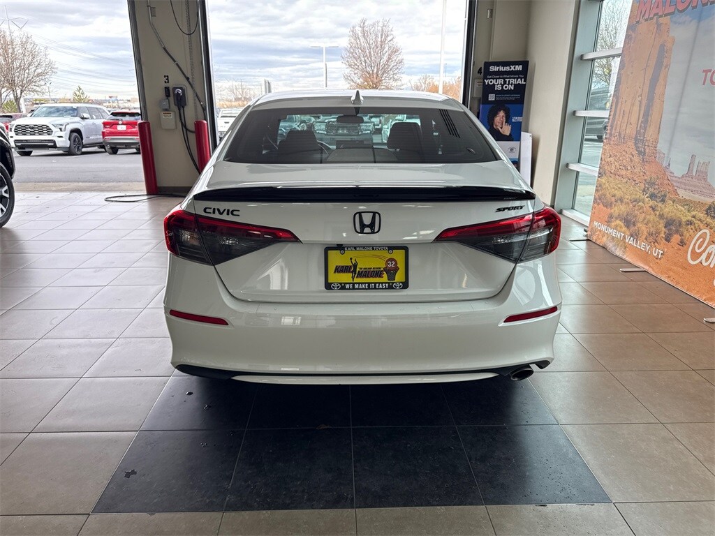 2023 Honda Civic Sport photo 2