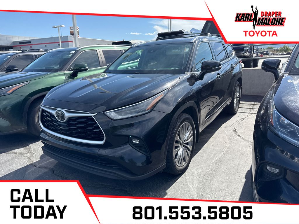 2021 Toyota Highlander XLE 4x4 V6's photo