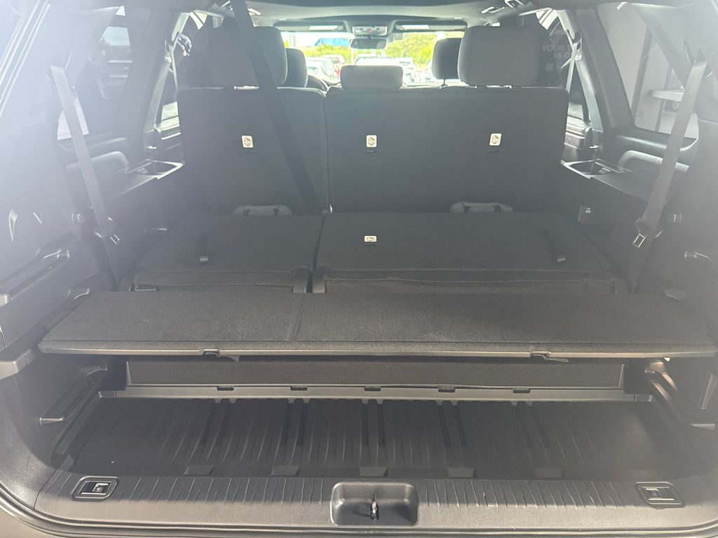 2025 Toyota Sequoia SR5 - Photo 21