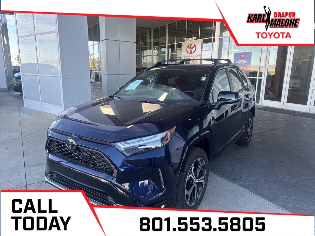 2025 Toyota RAV4 XSE's photo