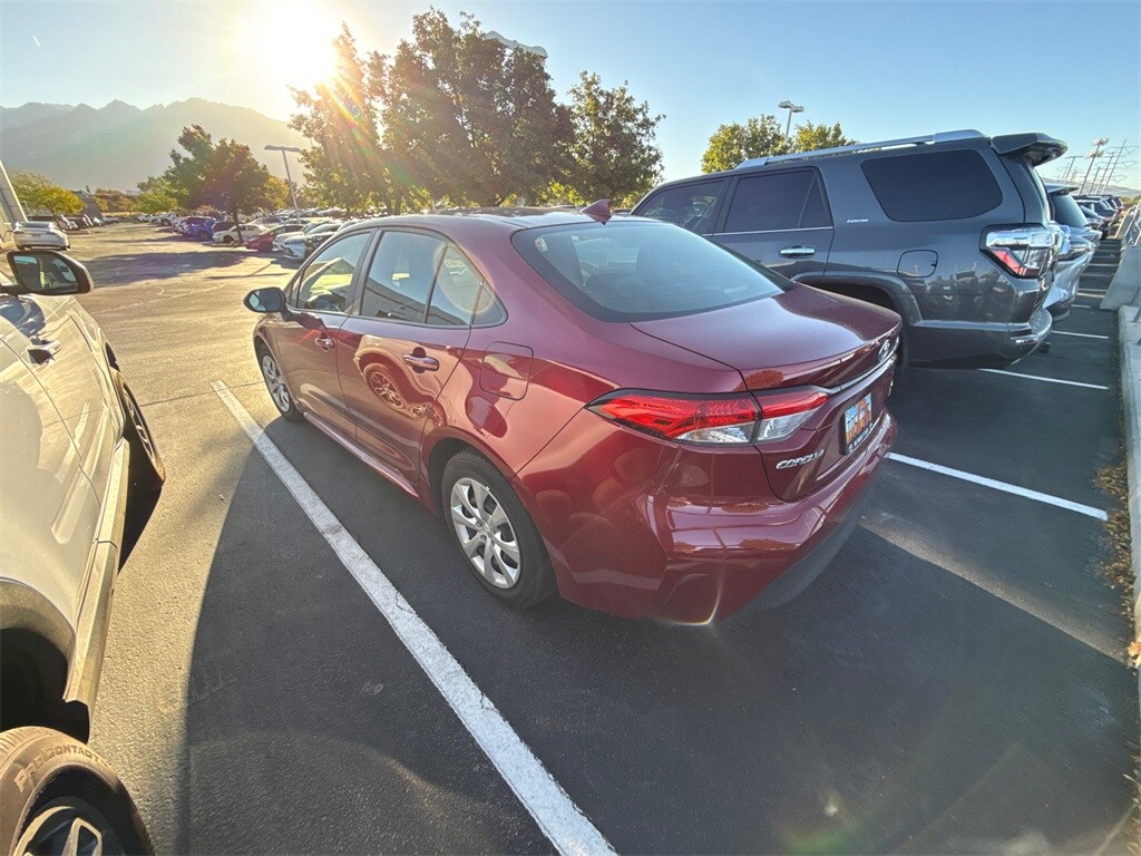 2024 Toyota Corolla Hybrid photo 2