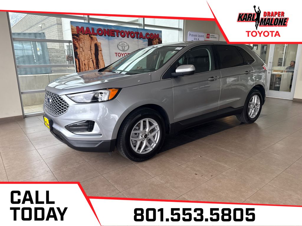 2023 Ford Edge SEL AWD's photo