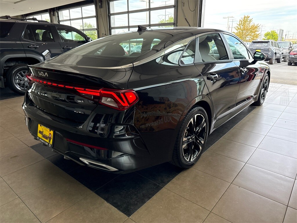 2022 Kia K5 GT-Line photo 3