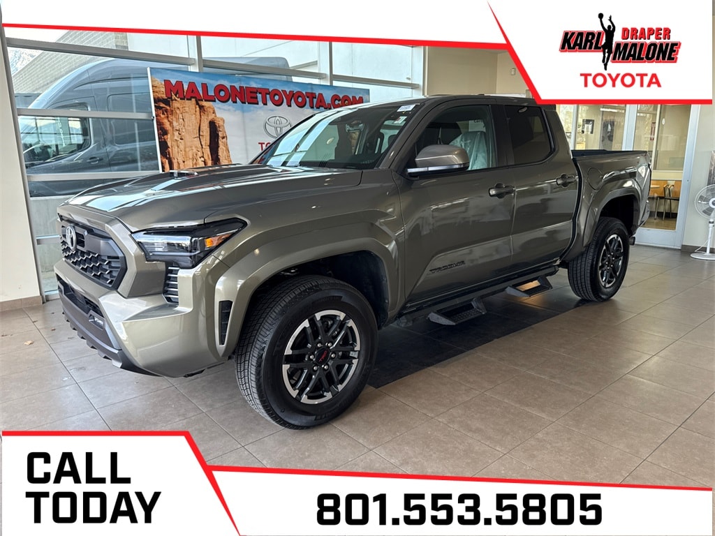 2025 Toyota Tacoma TRD Sport's photo