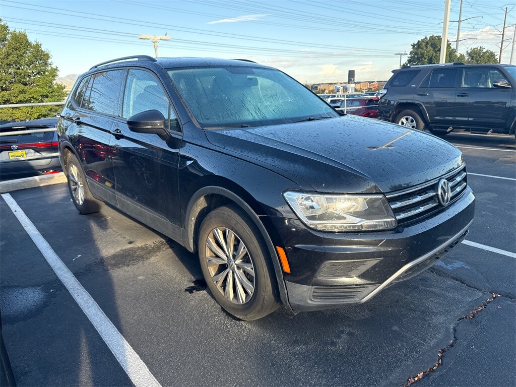 2018 Volkswagen Tiguan S photo 3