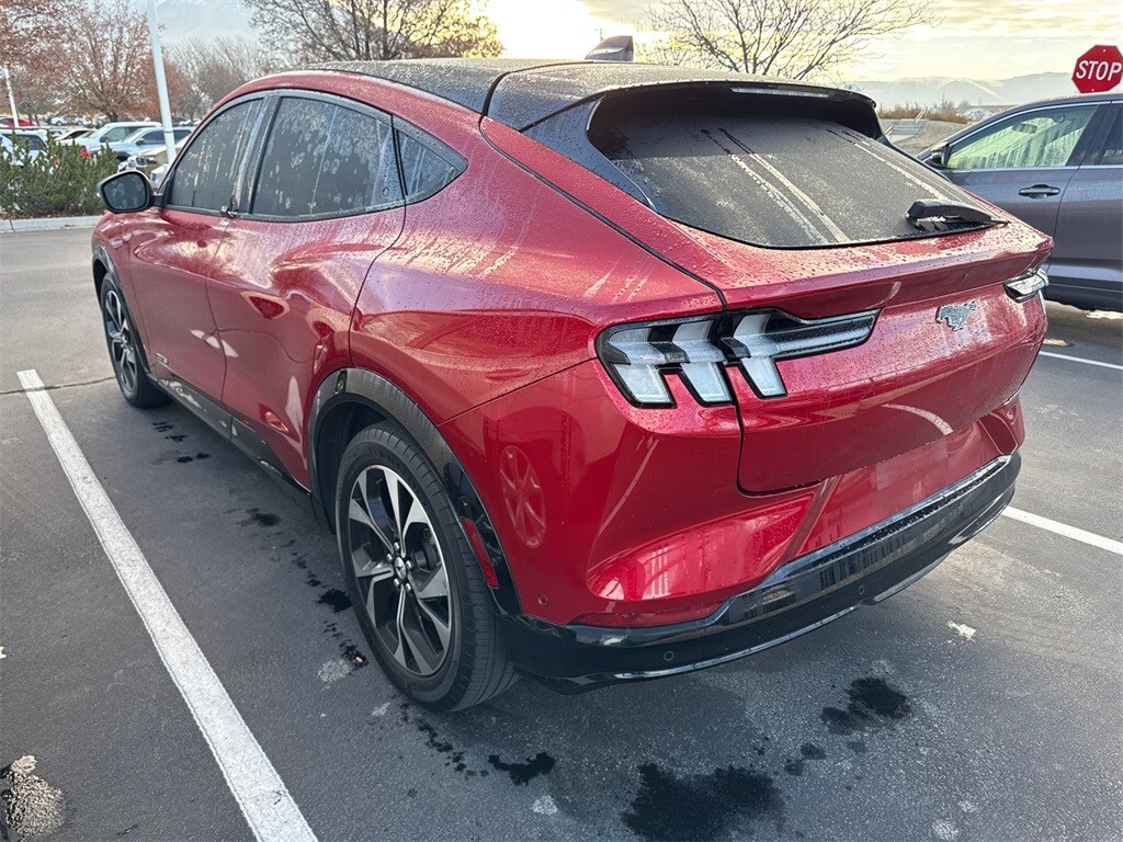 2021 Ford Mustang Mach-E Premium photo 2